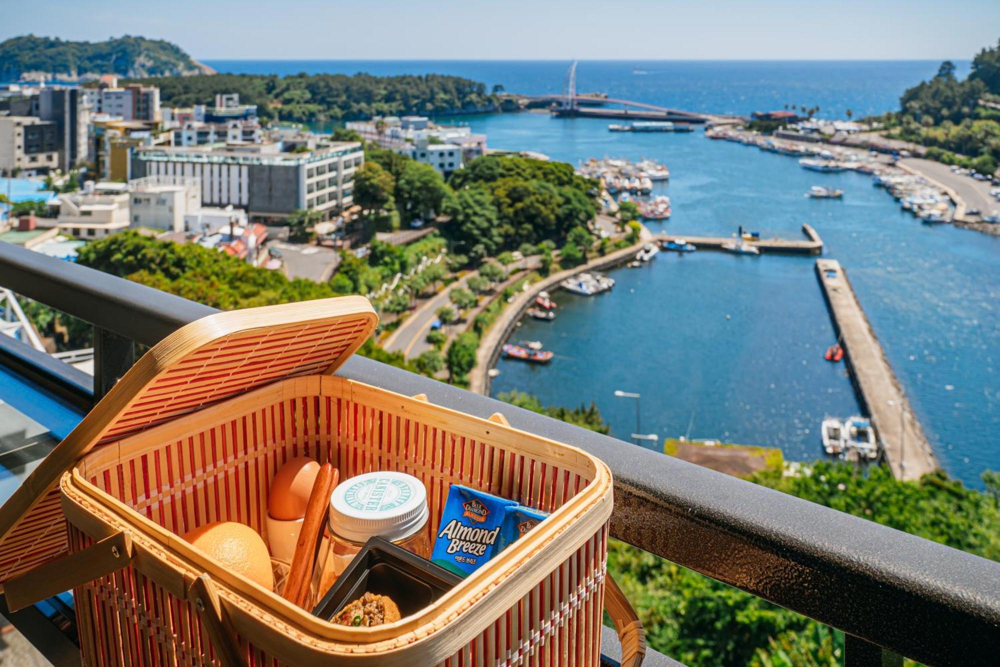 Hotel Yeon Seogwipo Eksteriør billede