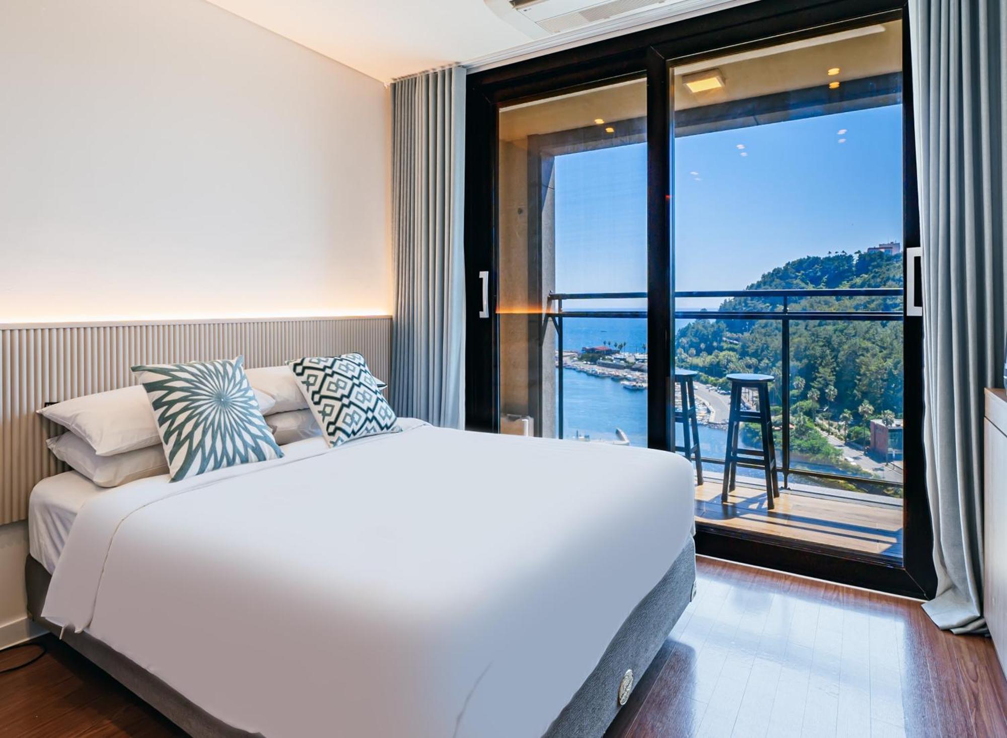 Hotel Yeon Seogwipo Eksteriør billede
